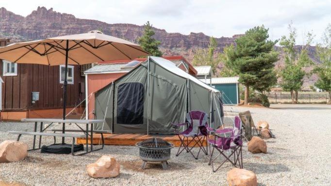 Funstays Glamping Setup Tent In Rv Park #4 Ok-T4 Моуаб Екстериор снимка
